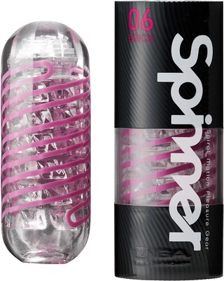 I love the spinning layers; it stretches, creates suction, and dries easily.